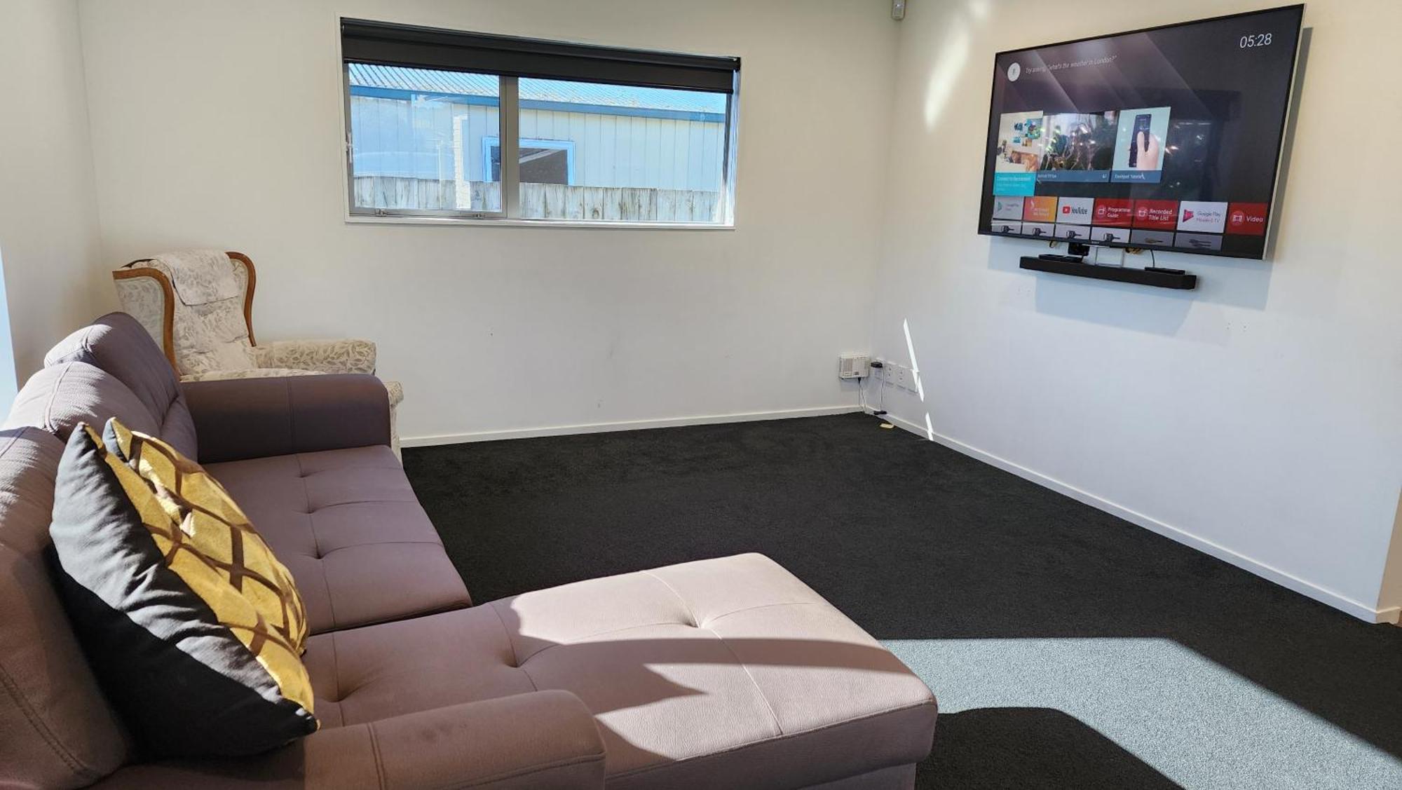 Oaktree Entire Holiday Home, Sleeps 8 To12 Rotorua Exteriér fotografie