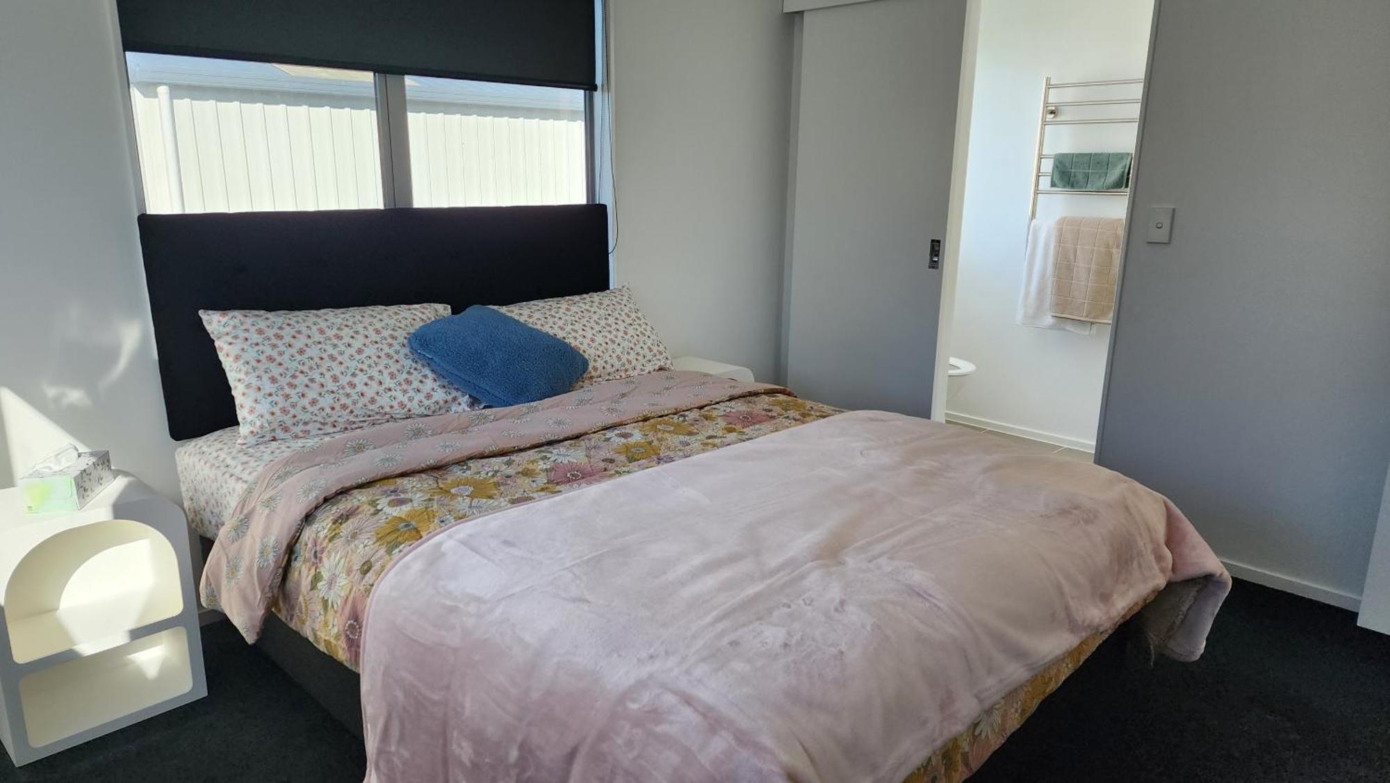 Oaktree Entire Holiday Home, Sleeps 8 To12 Rotorua Exteriér fotografie